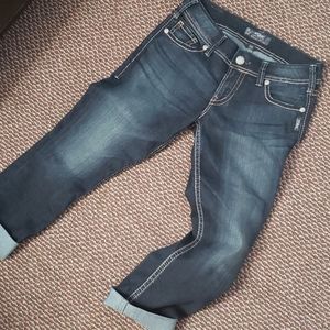 Size 28 women's jeans
